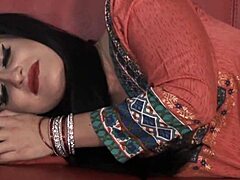 Pakistani girl FREE SEX VIDEOS - TUBEV.SEX